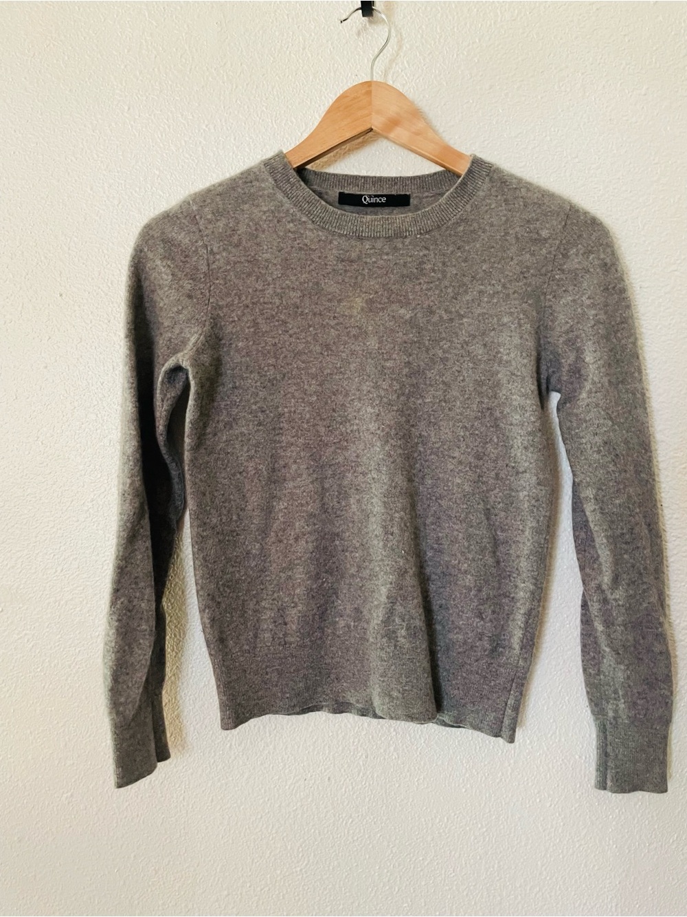 Quince Heather Gray Cashmere Crewneck Sweater Size XS Flaw